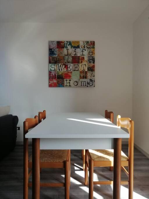 Apartamento Nido Sul Garda Castelnuovo del Garda Exterior foto
